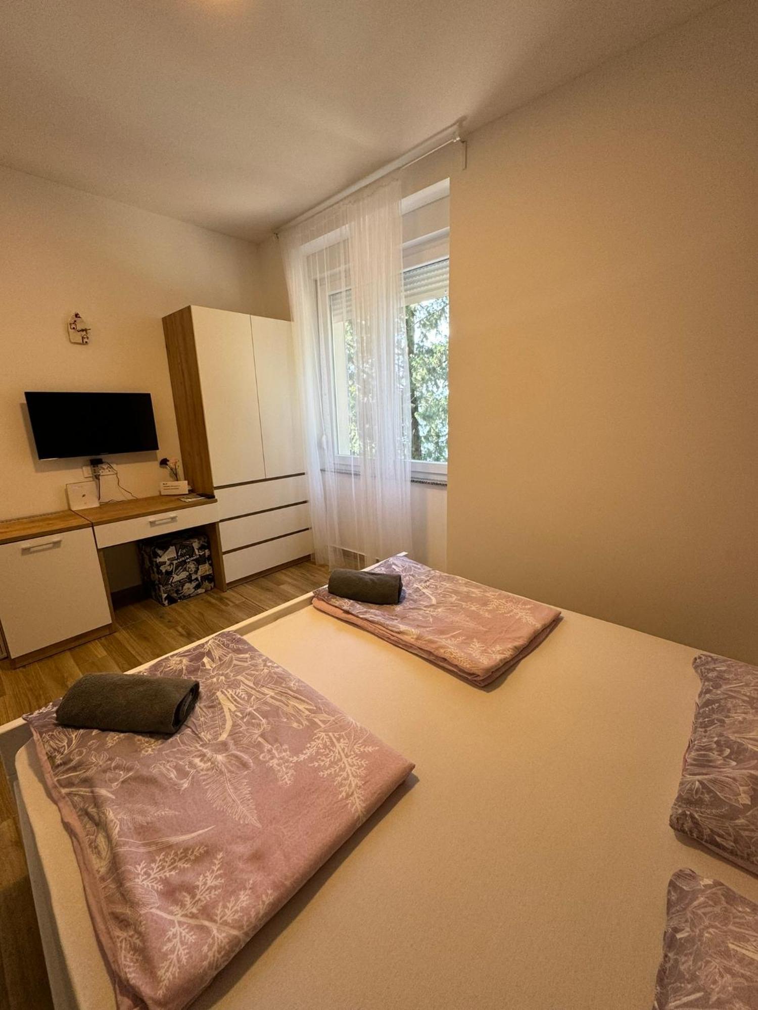 Villa Lovorka By Villa Eva Omišalj Chambre photo